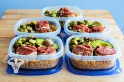 Диета от прыщей: что полезно есть и что нельзя, меню Диета от прыщей: что полезно есть и что нельзя, меню