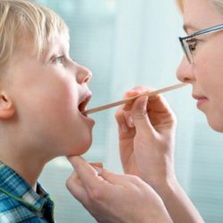 Прыщ в горле: как лечить, причины, диагностика Прыщ в горле: как лечить, причины, диагностика