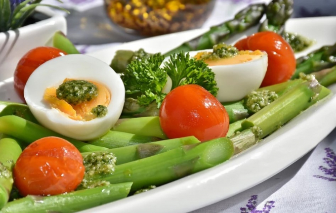 Як прискорити ріст волосся: прості правила довгого волосся