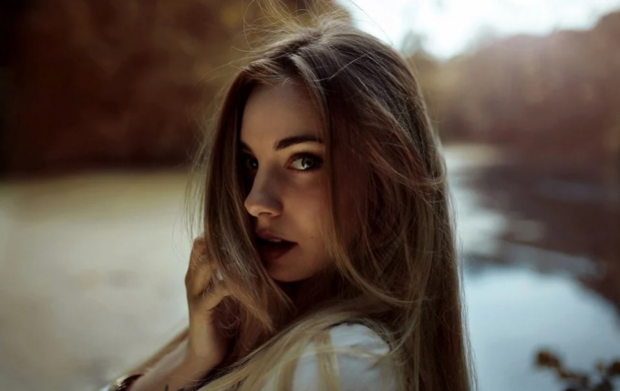 Як прискорити ріст волосся: прості правила довгого волосся