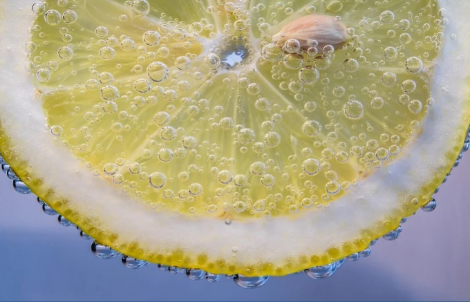 Кісетние зморшки: чому утворюються і як їх усунути