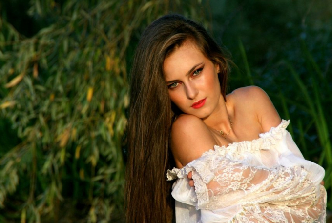 Літній догляд за волоссям: 8 Лайфхак