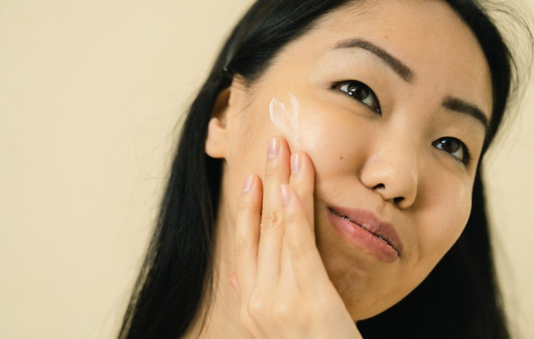 Маски для обличчя з рисовим борошном з омолоджуючим ефектом у косметології