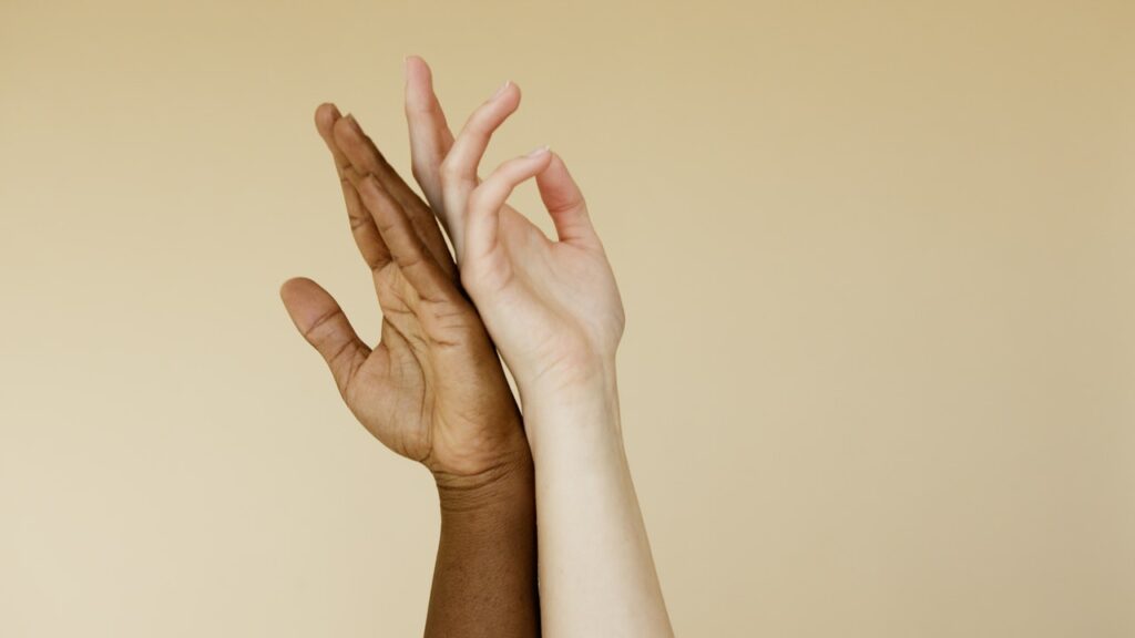 Рецепти пілінгу своїми руками для кистей у домашніх умовах