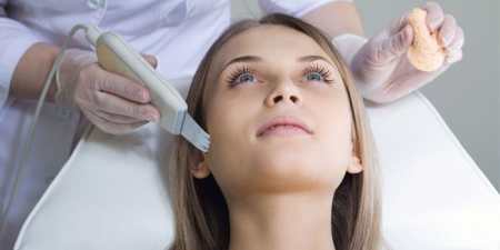 Комбінована чистка обличчя — для чого і як проводиться, відгуки