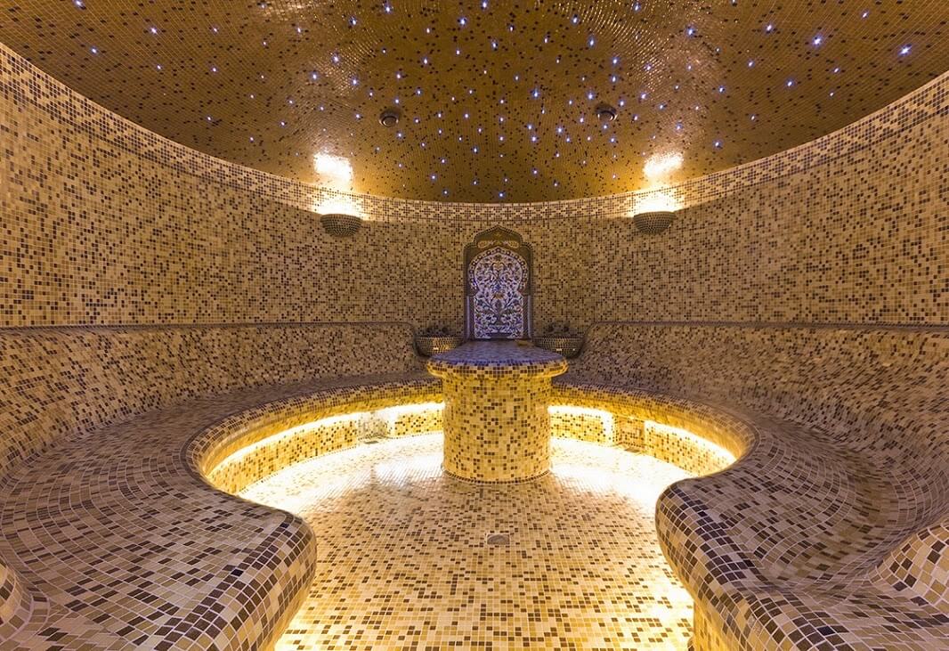 Турецький хамам: лазня, масаж і легка пінна хмара