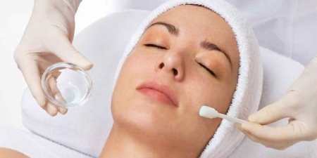 Ретиноловий пілінг — як зробити в домашніх умовах, наслідки