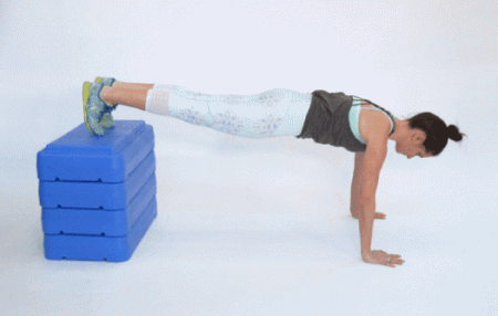 Схема віджимань від підлоги — вправи для набору маси