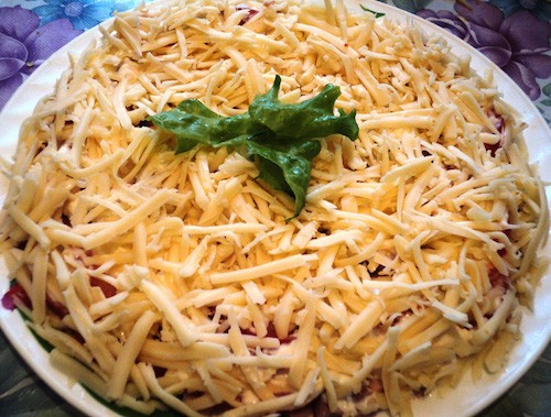 Салат з грибами і шинкою: смачні рецепти з фото