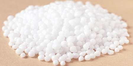 Крем з сечовиною — правила застосування та протипоказання, як вибрати за складом та брендом