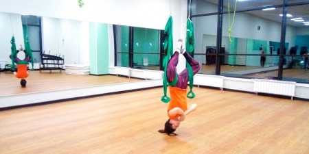 Аеройога для дітей і дорослих — асани для схуднення, оздоровлення і зміцнення організму з відео