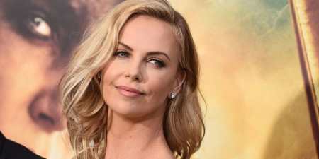 Стрижки для жінок після 40 років — омолоджуючі зачіски для круглого, трикутного та квадратного обличчя