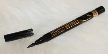 Лайнер для очей — як вибрати за кольором, видом, текстурою і брендом, відгуки