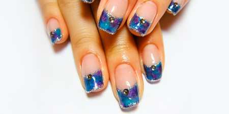 Френч з блискітками — популярні варіанти блискучого французького манікюру з фото і покроковим описом