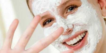 Маски для жирної шкіри обличчя — як застосовувати очищувальні, зволожуючі, живильні і омолоджуючі