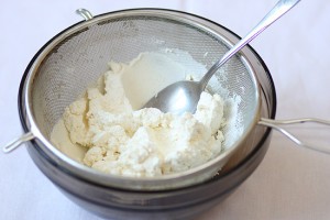 Пиріг з сиром та ягодами: смачний рецепт – корисний, легкий