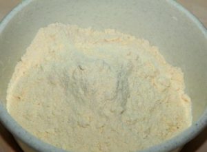 Пиріг равлик з вишнею – рецепт приготування, як укласти начинку