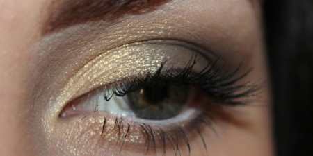 Макіяж для карих очей і темного волосся: гарні кольори для дівчат