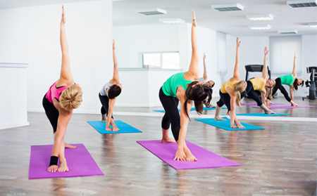 Бікрам-йога: що це таке, чим гаряча йога відрізняється від хатха-йоги, набір вправ для початківців