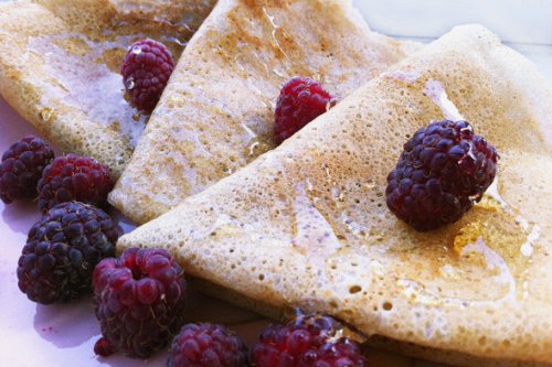 Млинці на воді – 4 найсмачніших рецепта