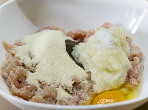 Курячі січені котлети – 4 найсмачніших рецепта