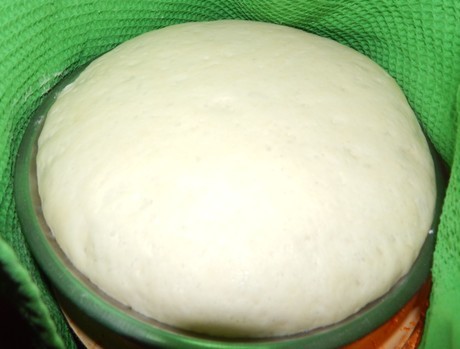 Тісто для смажених пиріжків – 5 найсмачніших рецептів