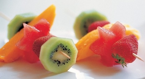 Канапе на шпажках – 4 найсмачніших рецепта