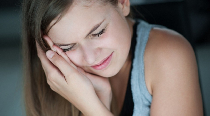 Тільки не зараз: що робити, якщо зубний біль наздогнав у розпал відпустки