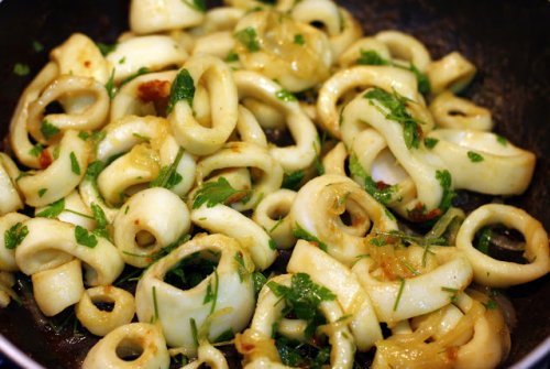 Смажені кальмари – 4 найсмачніших рецепта