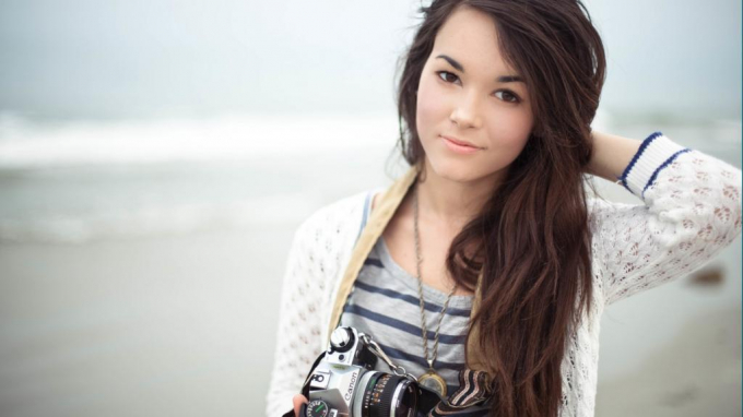 Значення імені Ілона: походження, характер та доля для дівчинки