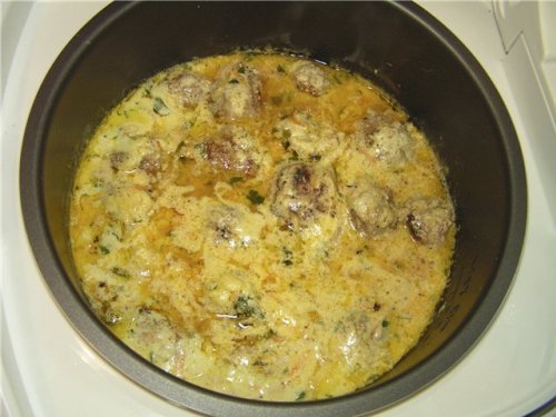 Тефтелі з підливою – 4 найсмачніших рецепта