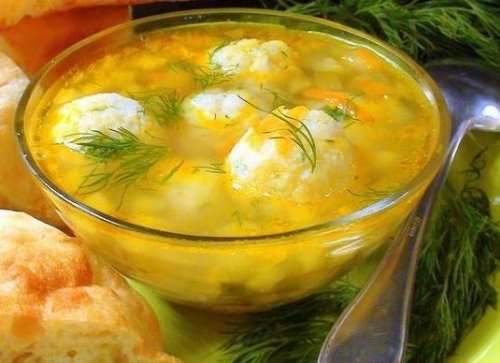 Розсольник з рисом – 4 найсмачніших рецепта