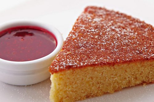 Манник на молоці – 4 найсмачніших рецепта