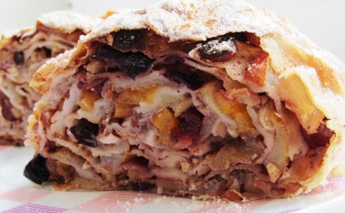 Штрудель з яблуками – 3 найсмачніших рецепта