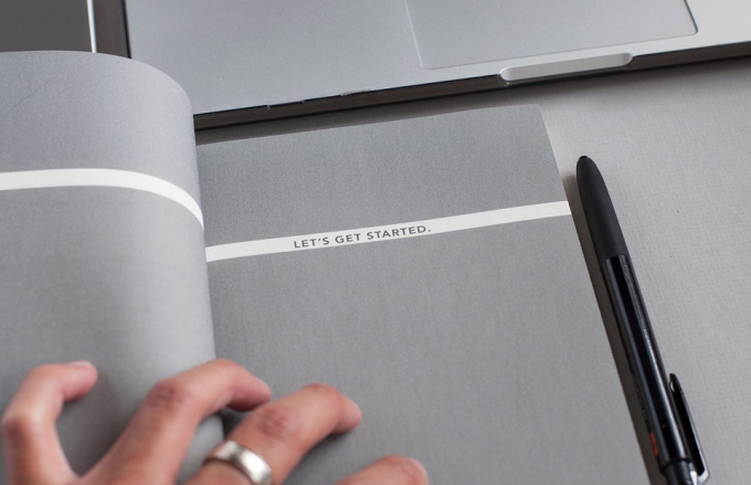 Стрес, підтримка колег, відрядження: кар'єрний гороскоп для всіх знаків зодіаку на липень