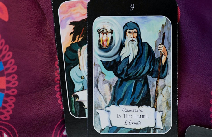 Психологічний портрет за допомогою Таро: як визначити свій аркан за датою народження (відео)