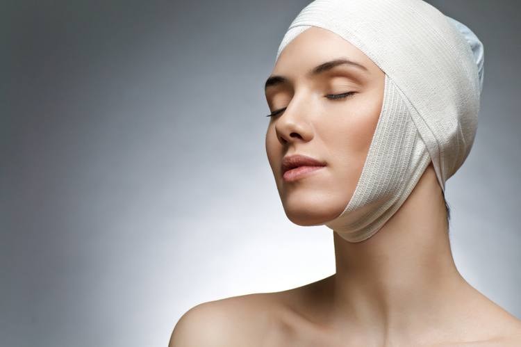 Методи підтяжки обличчя