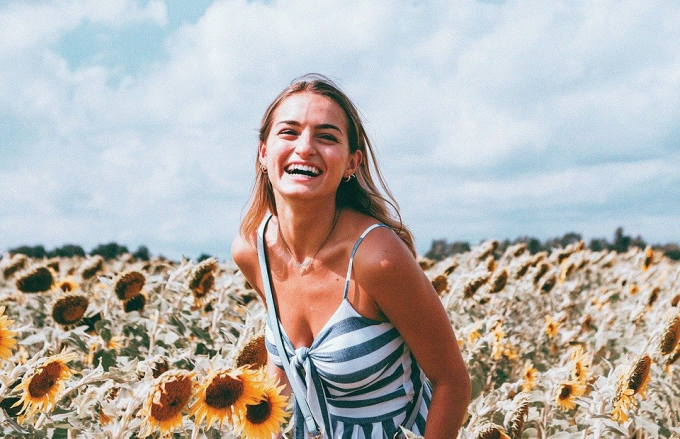 Як залучити гроші та удачу у своє життя: 6 способів поміняти мислення та 3 потужні змови