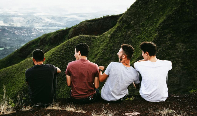 Айгіз: значення імені, характеристика та походження