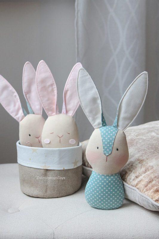 Кролик із тканини своїми руками: сувенір на Новий рік 2023