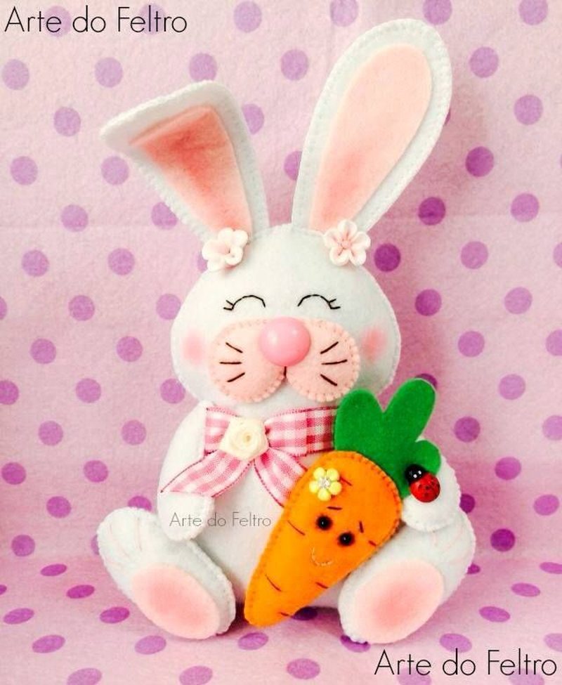 Кролики та Зайці фетру на Новий рік 2023: викрійки та фото-ідеї