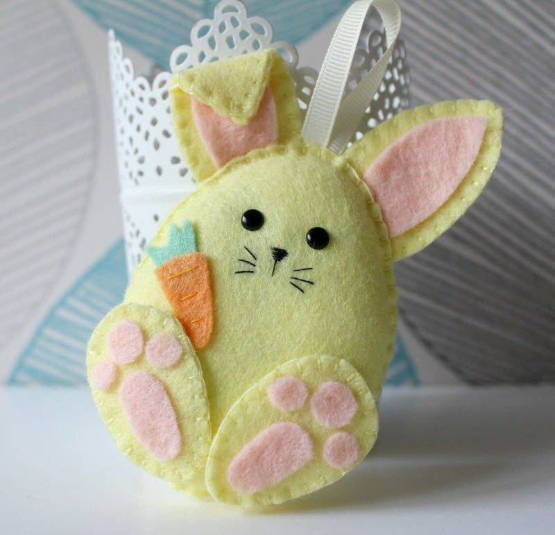 Кролики та Зайці фетру на Новий рік 2023: викрійки та фото-ідеї