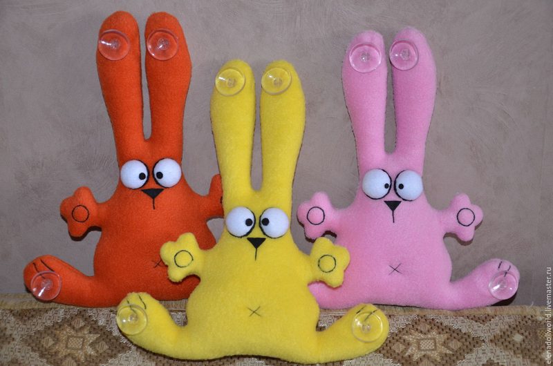 Кролики та Зайці фетру на Новий рік 2023: викрійки та фото-ідеї