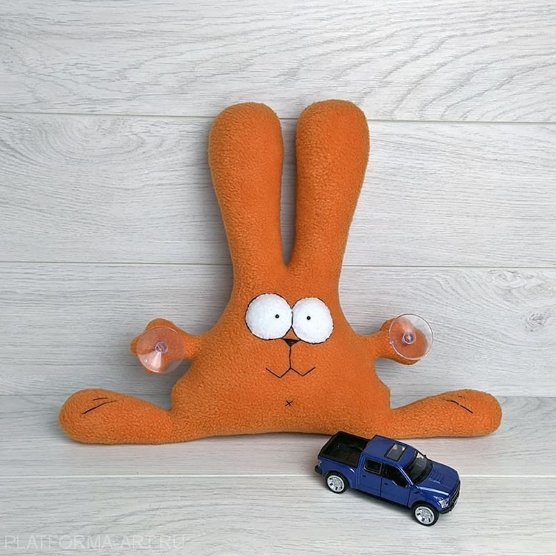 Кролики та Зайці фетру на Новий рік 2023: викрійки та фото-ідеї