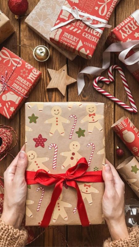 Новорічні заставки на телефон 2023: найкраща колекція!