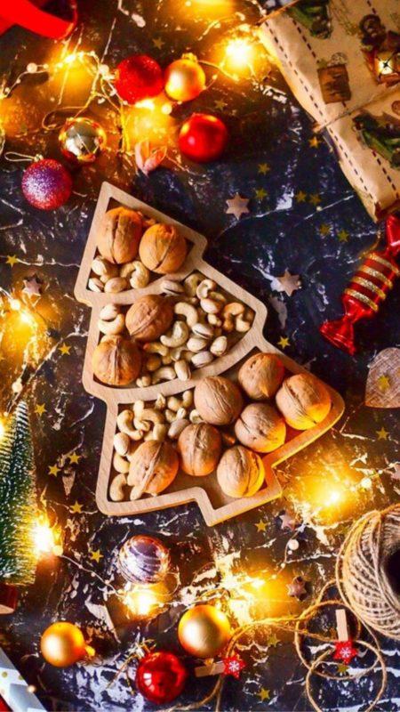 Новорічні заставки на телефон 2023: найкраща колекція!