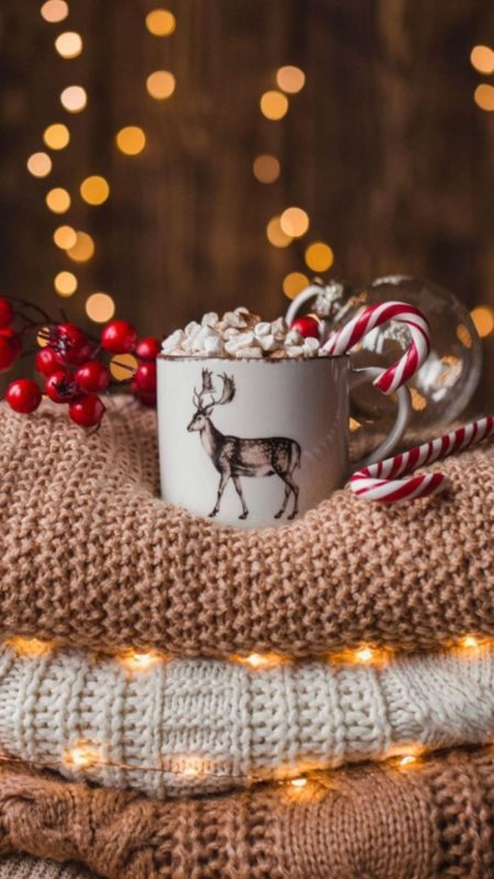 Новорічні заставки на телефон 2023: найкраща колекція!