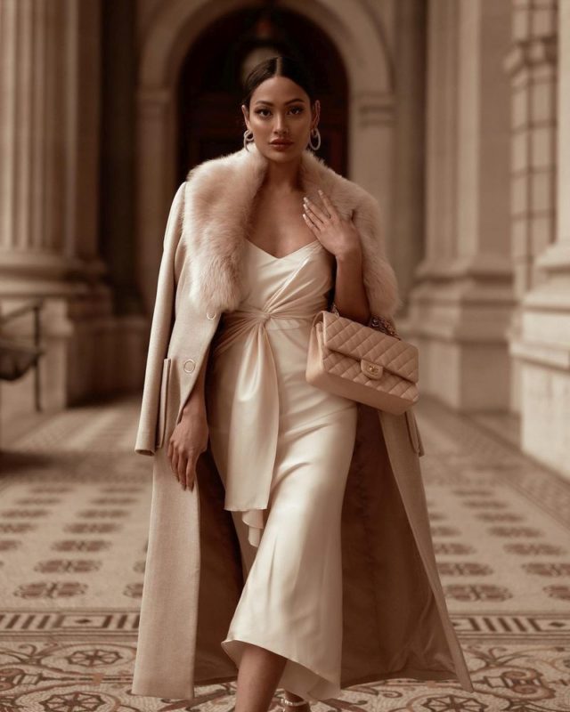 Сукні на Новий рік 2023: фото-новинки для жінок та дівчат