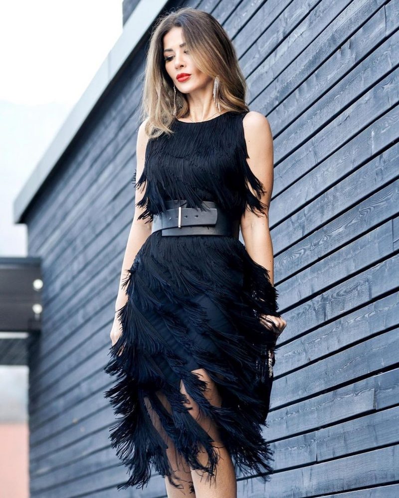 Сукні на Новий рік 2023: фото-новинки для жінок та дівчат