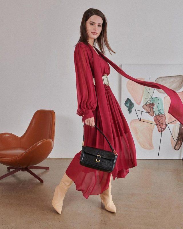 Сукні на Новий рік 2023: фото-новинки для жінок та дівчат